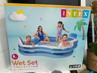 Piscina inflable Intex Wet Set Collection