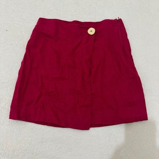 Pantalones cortos y falda