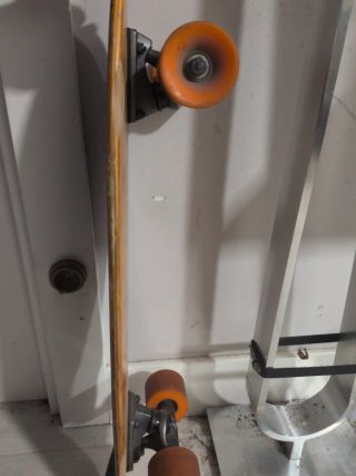 Skate Cruiser Globe Naranja