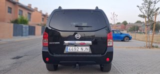 Nissan Pathfinder 2011