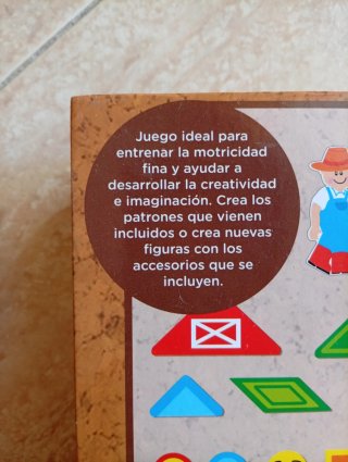 Juego de corcho y martillo Mundo Diver