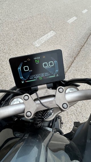 Zontes R 310 Negra Moto Naked
