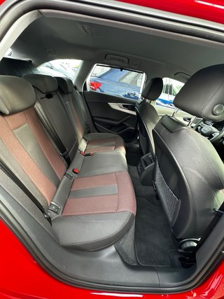 Audi A4 2023