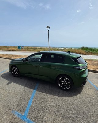 Peugeot 308 2023 Allure pack S&S EAT8