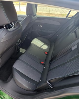 Peugeot 308 2023 Allure pack S&S EAT8