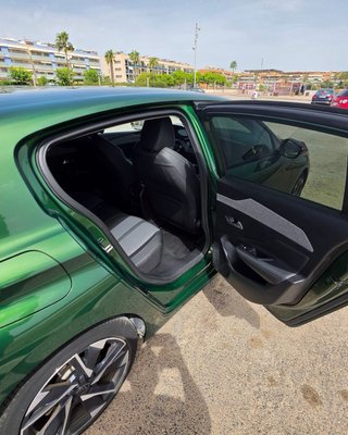 Peugeot 308 2023 Allure pack S&S EAT8
