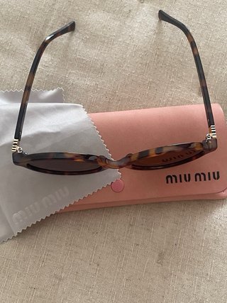 Gafas de sol Miu Miu Tortoise