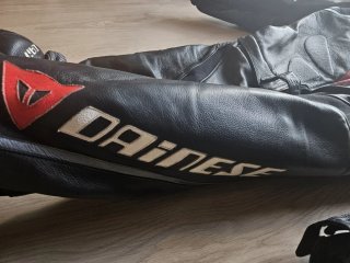 Mono Dainese Laguna Seca 2 piezas Talla 58