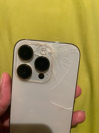iPhone 14 Pro Dorado