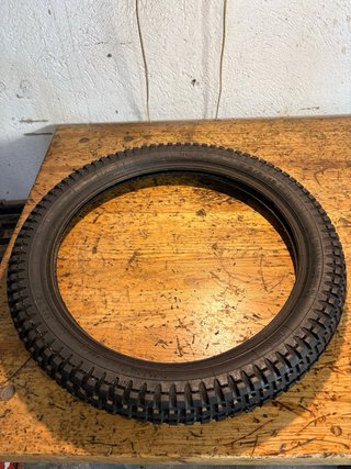 Neumático Pirelli  ML 14
