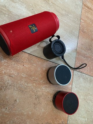 Altavoces Zen Rojo y Plateado