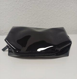 Juego de 3 neceseres transparentes y negros