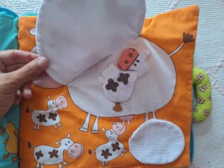 Libro de tela  ¿ Dónde está el perrito?