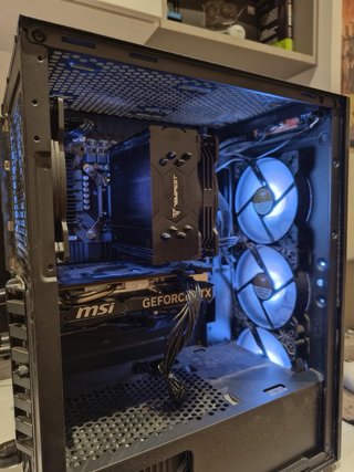 PC Intel i5 12400F + RTX 4060 8gb