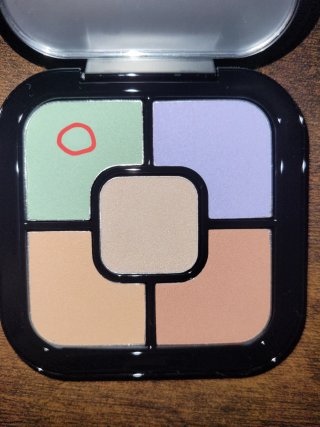 Paleta Correctora Kiko Milano 5 Tonos