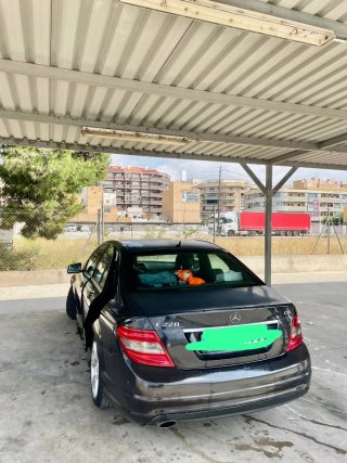 Mercedes-Benz c220 2009