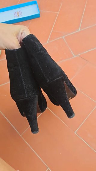 Botines de tacón negros