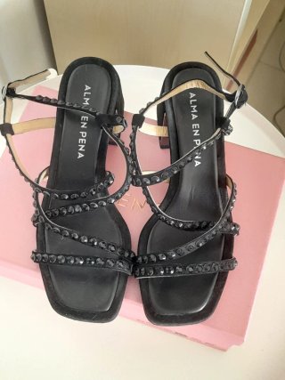 Sandalias Alma en Pena Negras Talla 38