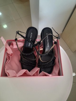 Sandalias Alma en Pena Negras Talla 38