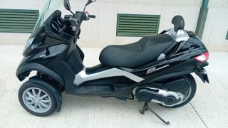 Piaggio MP3 LT 400 Trike Carnet B