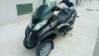Piaggio MP3 LT 400 Trike Carnet B