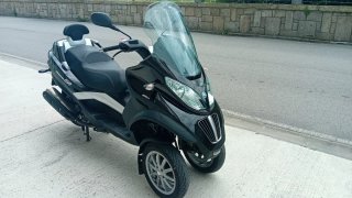 Piaggio MP3 LT 400 Trike Carnet B