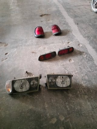 Pilotos delanteros y traseros Nissan Terrano II