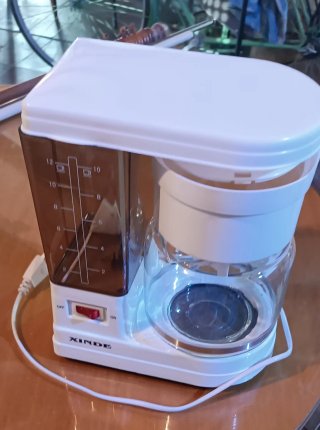 Cafetera Xinde Blanca
