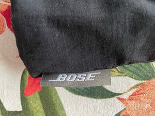Auriculares Bose Plata y Negro
