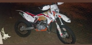 KTM 250 EXC Six Days  modelo sardinia Enduro Moto
