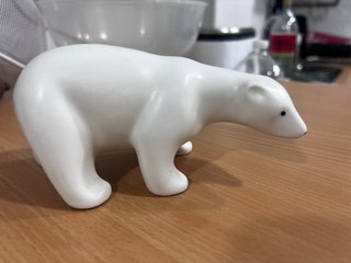 Figura Oso Polar Arabia Finland Vintage
