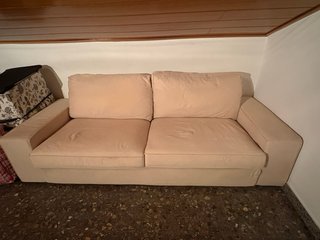 Sofá Kivik 3 plazas beige claro