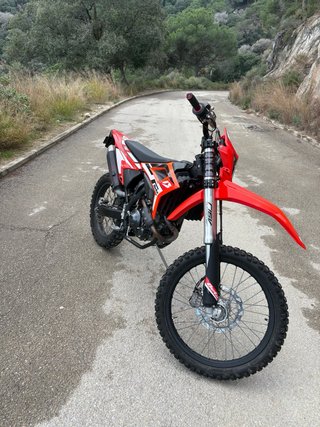 Beta RR 125 4T Enduro Moto