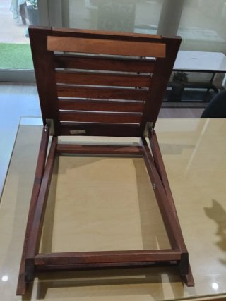 Mesa auxiliar de teca plegable