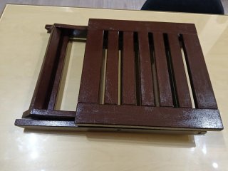 Mesa auxiliar de teca plegable