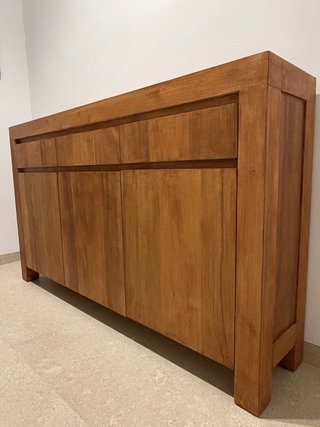 Aparador de madera maciza