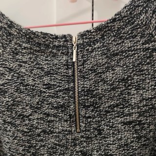 Jersey oxmo negro y gris