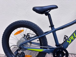 Specialized Riprock 20" como nueva.