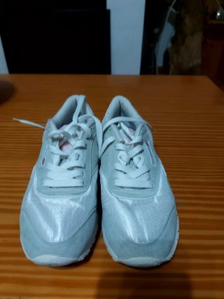 Reebok Classic Talla 37.5 Gris/Blanco de piel