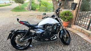Zontes V310 Naked Moto
