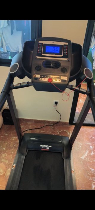 Cinta de andar BH Pioneer F1