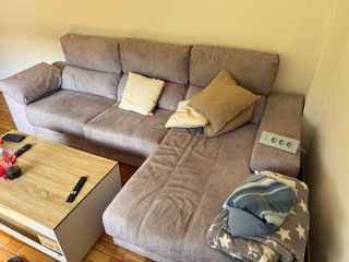 Sofá chaise longue gris tela