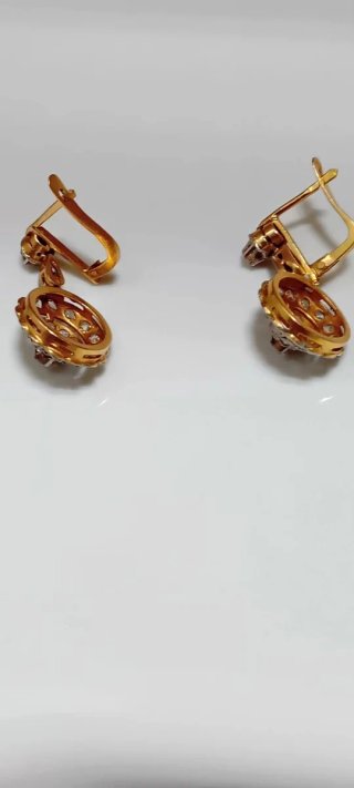 Pendientes Oro 18 k y Diamantes..