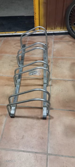 APARCABICICLETAS 40€