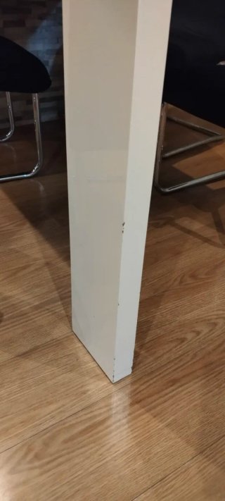 Mesa comedor cristal + 4 sillas y mesa auxiliar