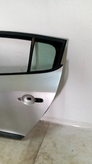 141019 821003885r puerta tras izq renault megane
