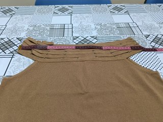 Blusa Cortefiel Camel Escote Barco Talla XL
