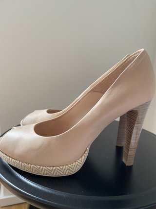 Tacones Hispanitas Talla 39 Beige