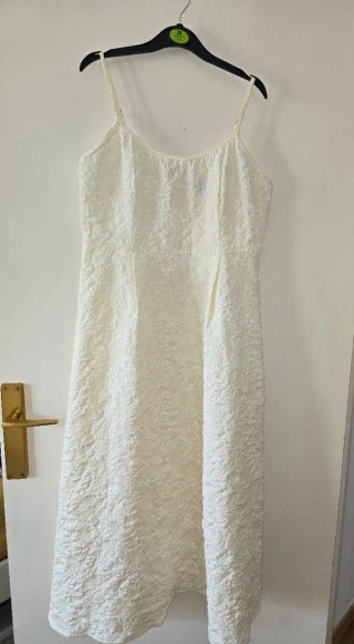 Vestido blanco crema elegante verano falda suelta