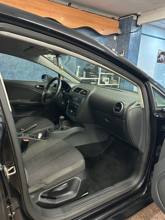 SEAT Leon 2008/ 1.9 TDI / 257 mil km